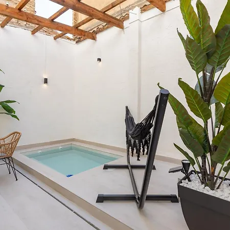 Con Piscina Y Terraza * 瓦伦西亚