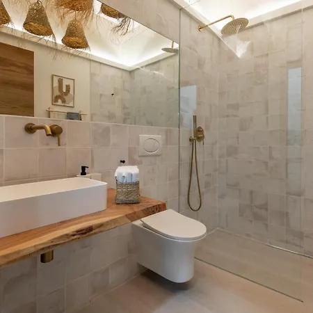 Con Piscina Y Terraza Apartman *