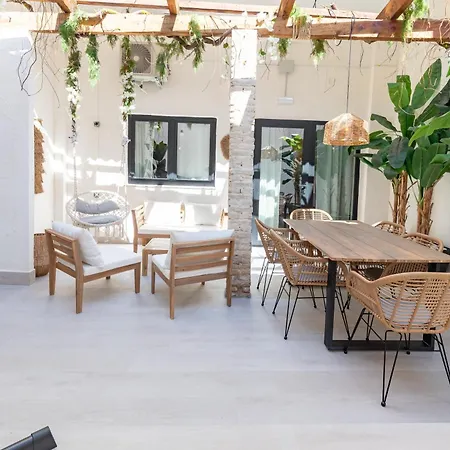 Con Piscina Y Terraza Apartman *
